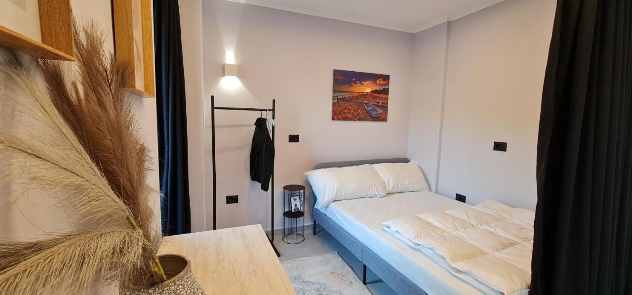 Mare Apartment, Close To The