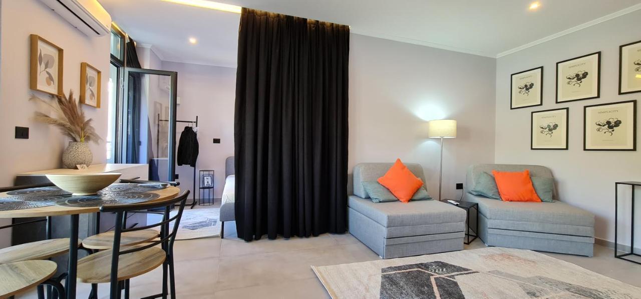 Mare Apartment, Close To The Apartamento