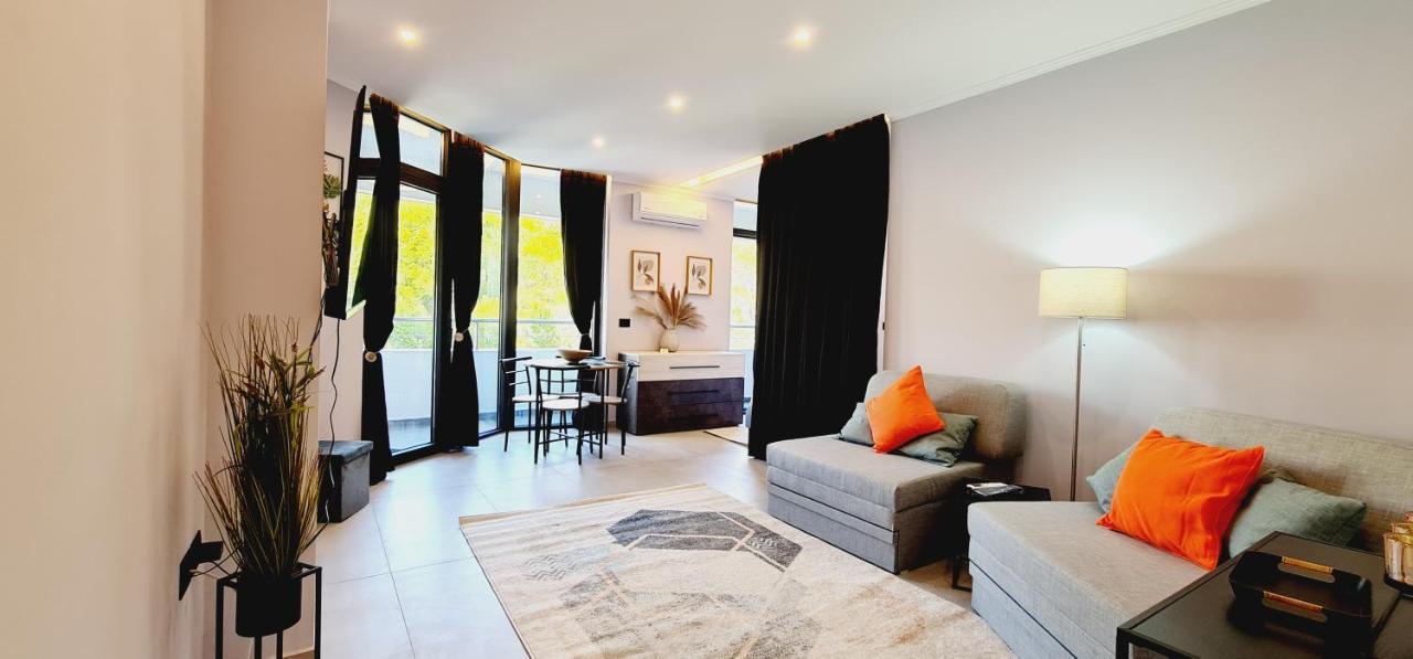 Mare Apartment, Close To The *